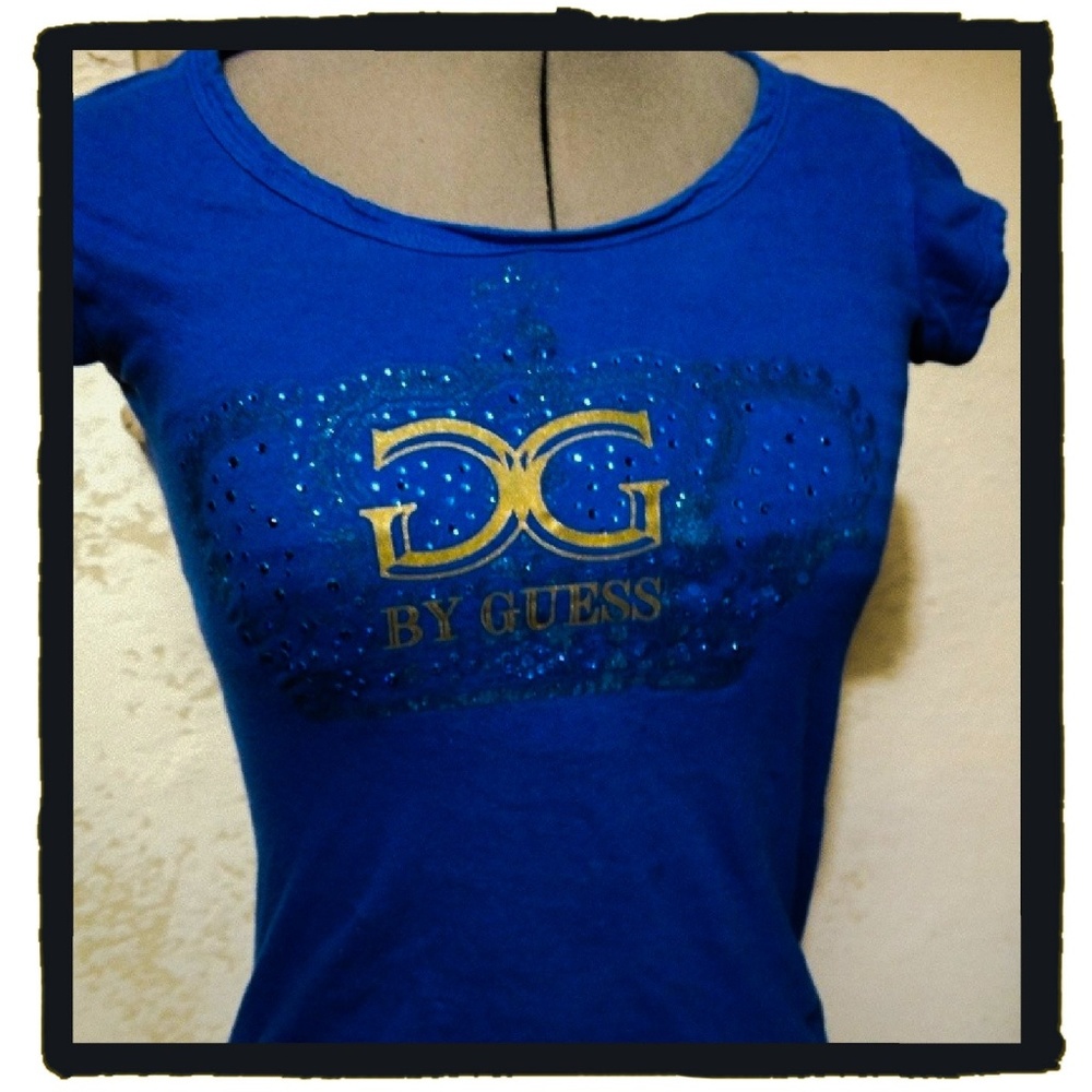 Blingy and beautiful Guess brand tshirt